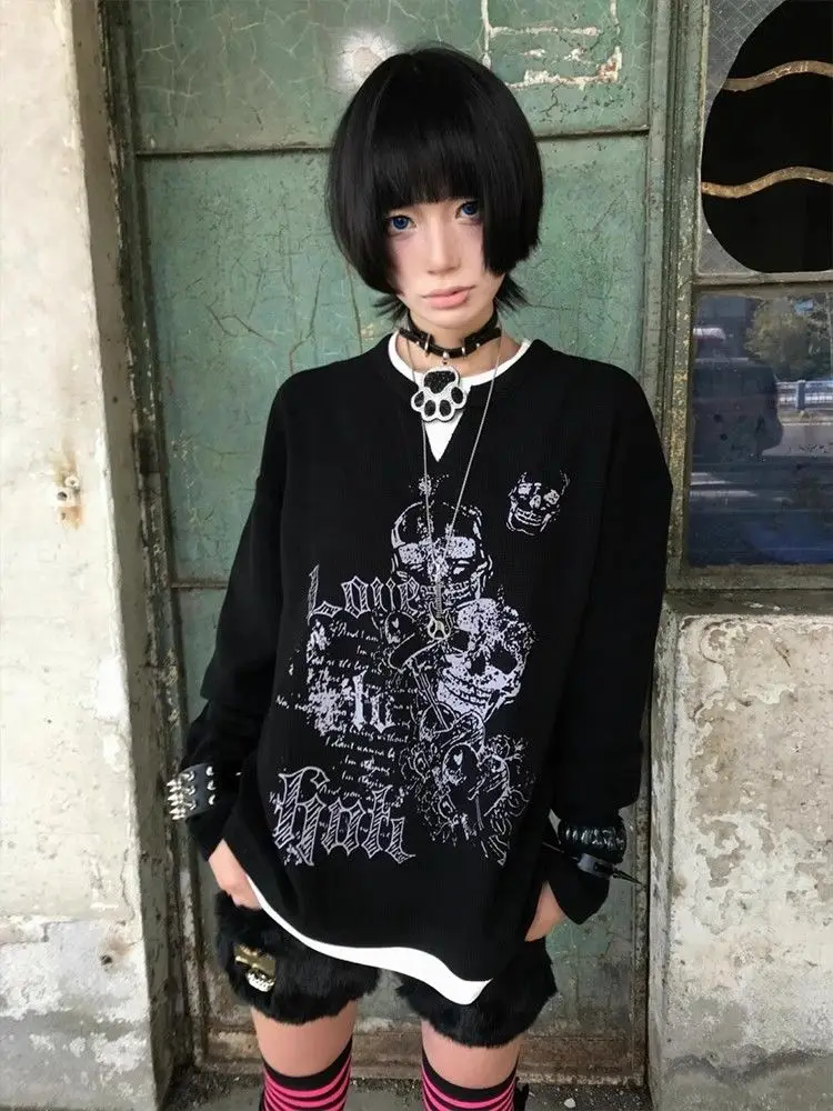 

2000s Harajuku Y2k Style Long-sleeved T-shirt Female Early Fall New Skull Print American Punk Style Fake Two Pieces Tops