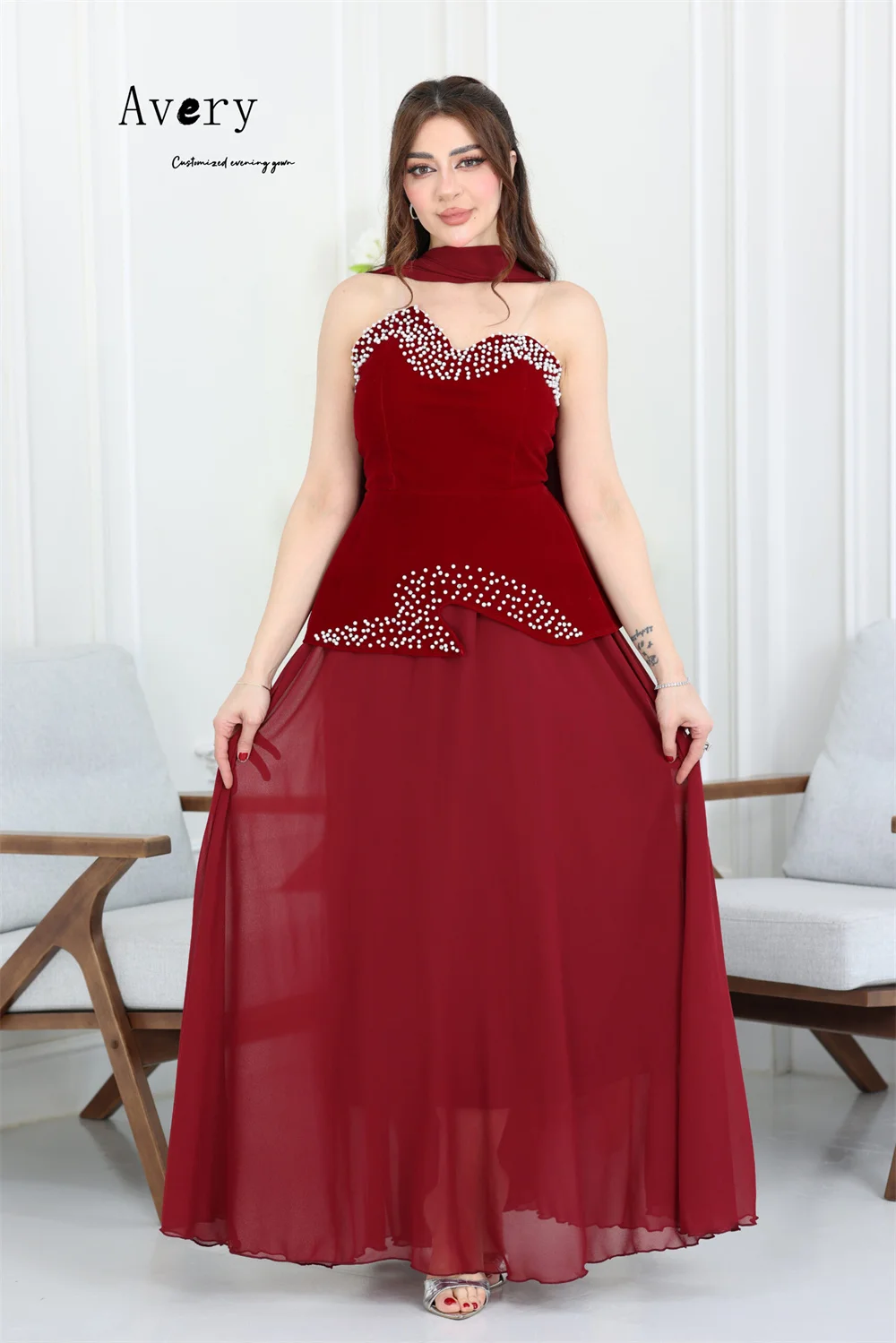 Avery personnalisé rouge a-ligne strass hors épaule robes de soirée élégantes pour femme robes de luxe pour robe de bal 2025 fête