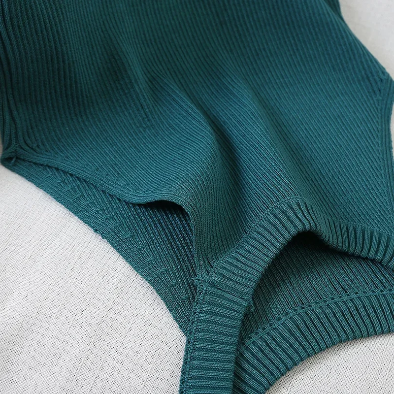 เสื้อกล้ามถักอเนกประสงค์สำหรับผู้หญิงเสื้อครอปรัดรูปคอกลมผ้ายืดสำหรับฤดูร้อน2024