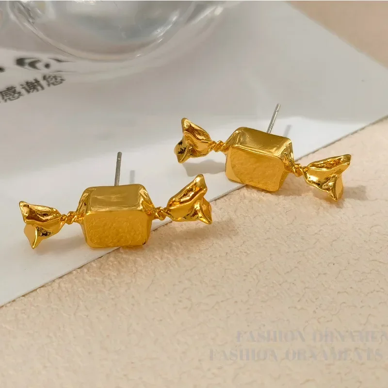 Modern Jewelry Sweet Korean Temperament Candy shape Metal Earrings For Women Wedding Gifts Delicate Design Ear Accessories