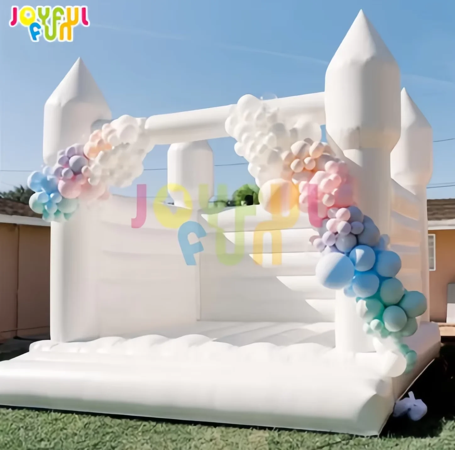 

Inflatable bounce house party favor with blower, white castle wedding decoration for outdoor Children's Toy Castle