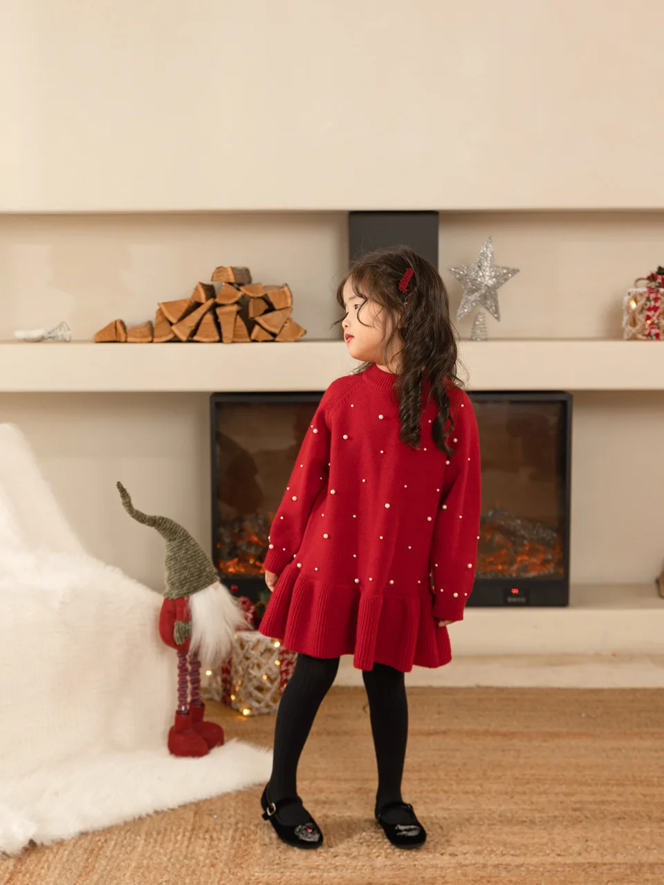 

2024 Winter New Children's Fashionable Knitted Woolen For Girls Korean Edition Western Style Pearl Ruffle Edge Thickened Dress