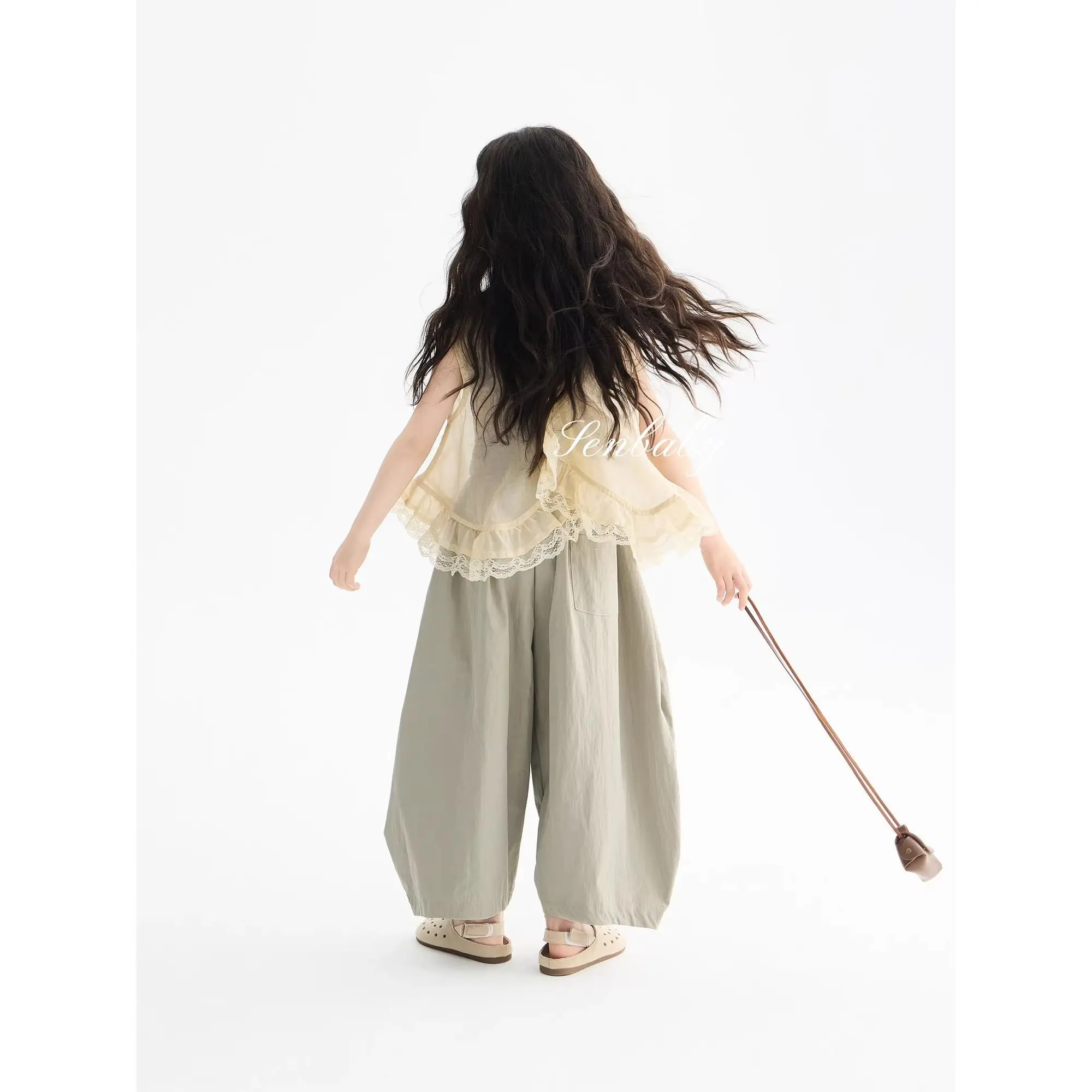 Girls Set 2026 Summer New Striped Camisole Irregular Mesh Lantern Pants Three Piece Set Big Kids Casual