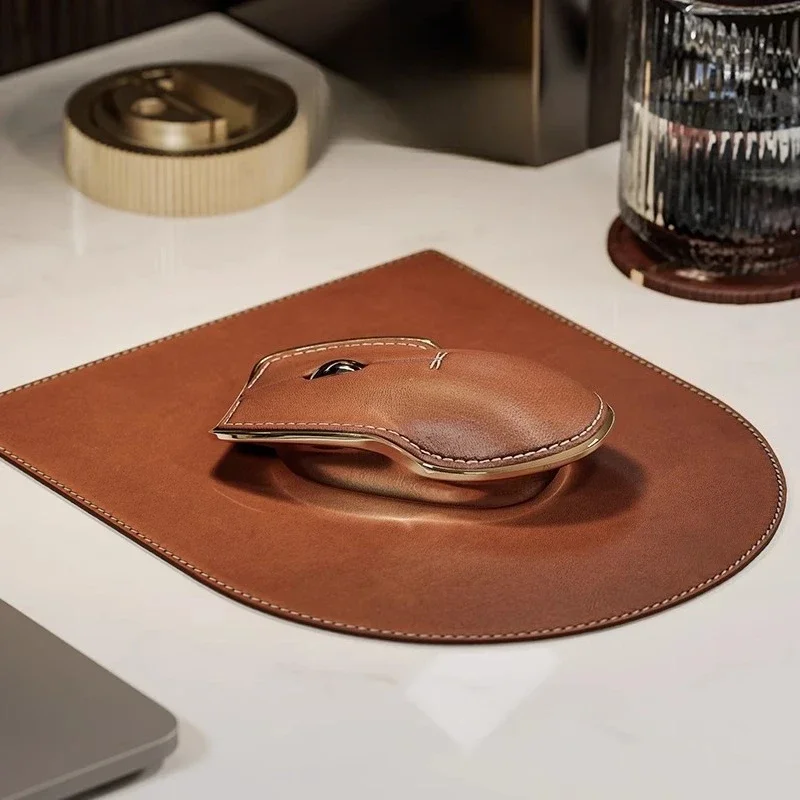 Gift List Leather Wireless Mouse Pad