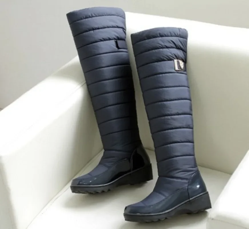 Women\'s Knee Protection Snow Boots with Thick Down Warm Over Knee Boots Winter New Large Boots Thick Bottom Anti-Skid Down