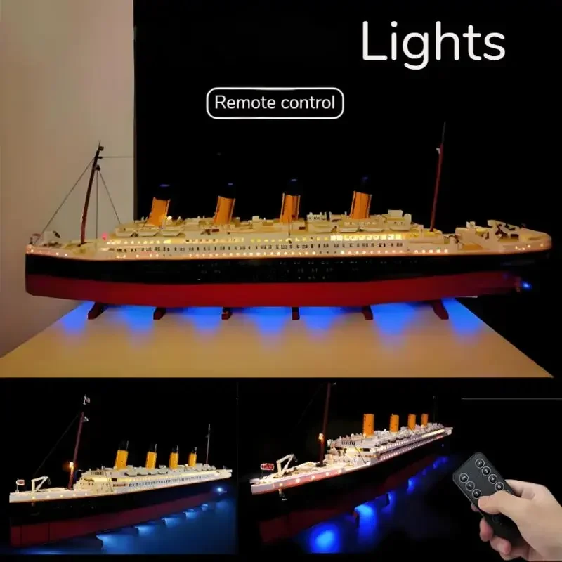 Steamship Model Ornament Gift 2026 Popular 9090pcs Hot Toys Classic Movies Unsinkable Giant Ship Large Cruise Boat Ship