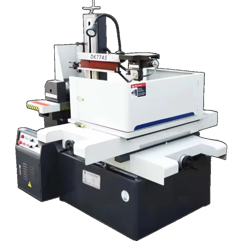 سعر الودائع دقة تحديد المواقع الصغيرة الصديقة للبيئة DK7745 Edm- آلة قطع الأسلاك المتينة عالية الدقة والمستقرة #4