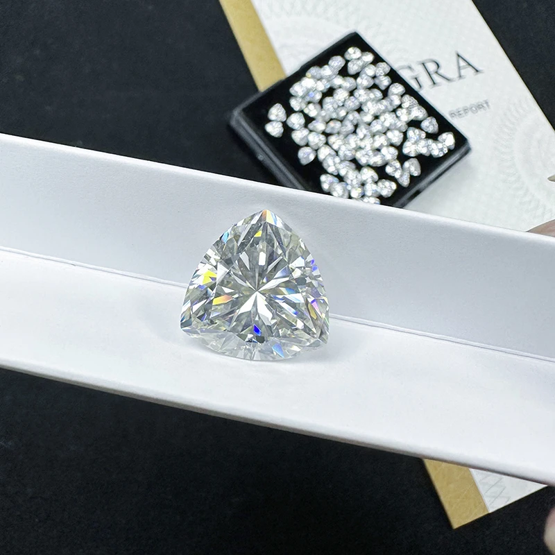 D Color Free Sample Trillion Cut Loose Moissanite Trillion Shape White Moissanite Gemstones Pass Diamond Test With GRA