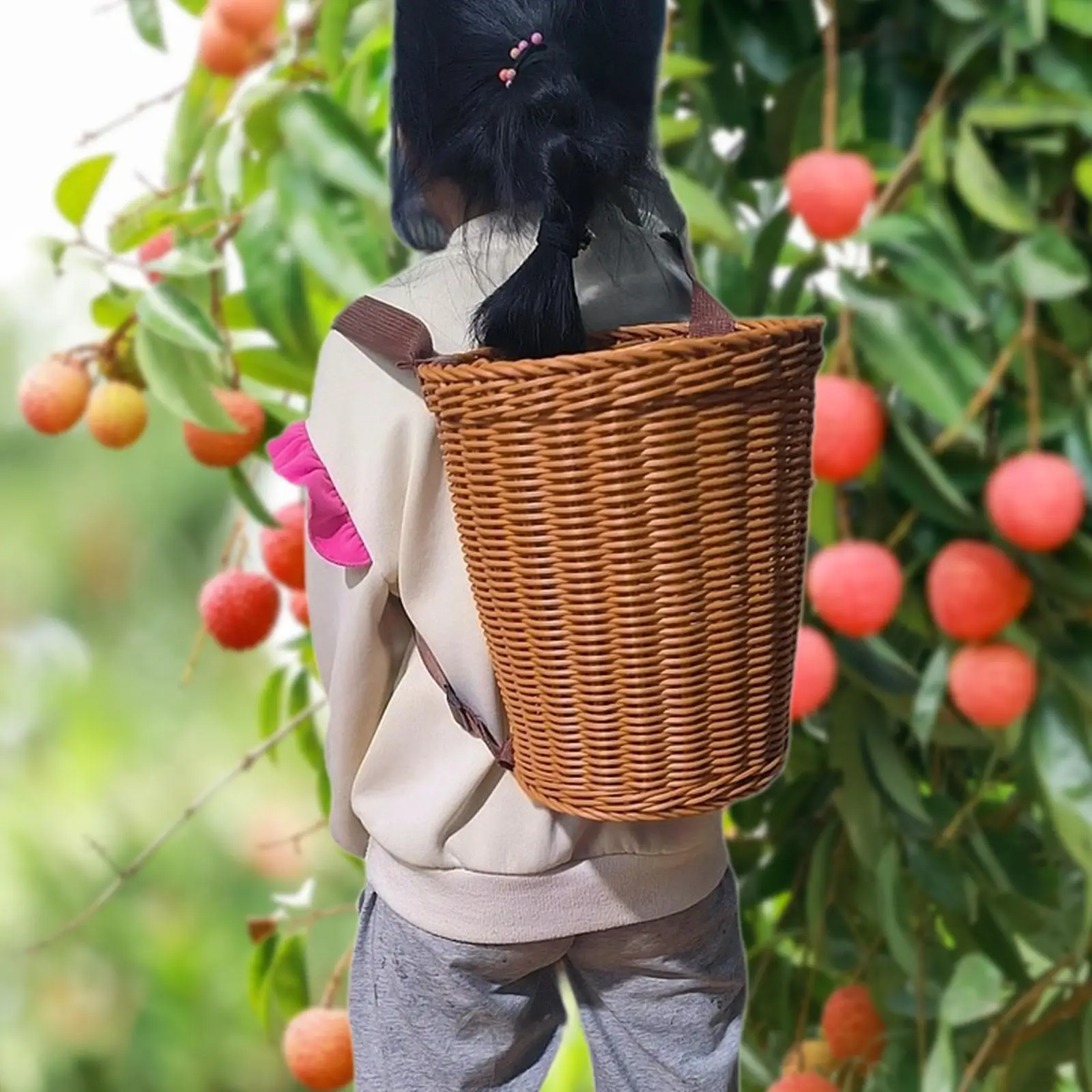 Handwoven Fruit Basket with Shoulder Straps Garden PP Rustic Basket Backpack Backbasket Outdoor Backpack with Shoulder Strap