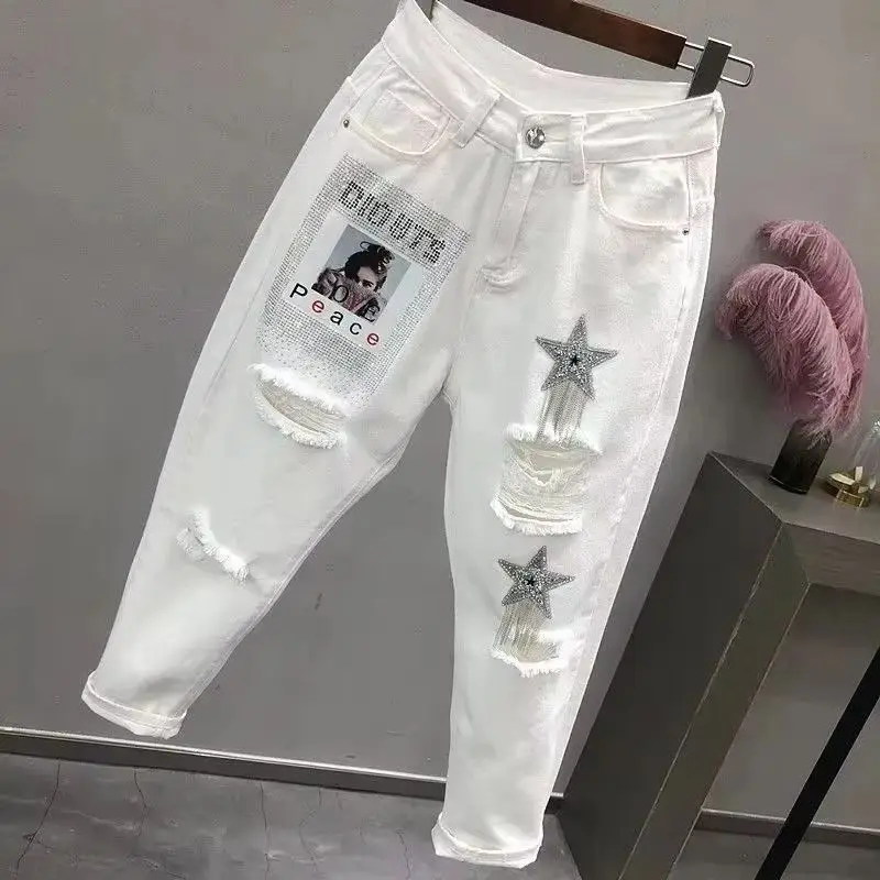 

2026 Summer New Korean Fashion Hole Harlan Female Jeans Heavy Lndustry High Waist Nine Points Leisure White Women Cowboy Pants