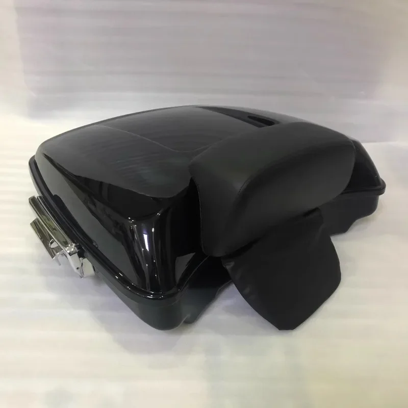 أجزاء لدراجة Harley Road King Highway Glide Avenue المُعاد تركيبها منخفضة الذيل 09 إلى 2023