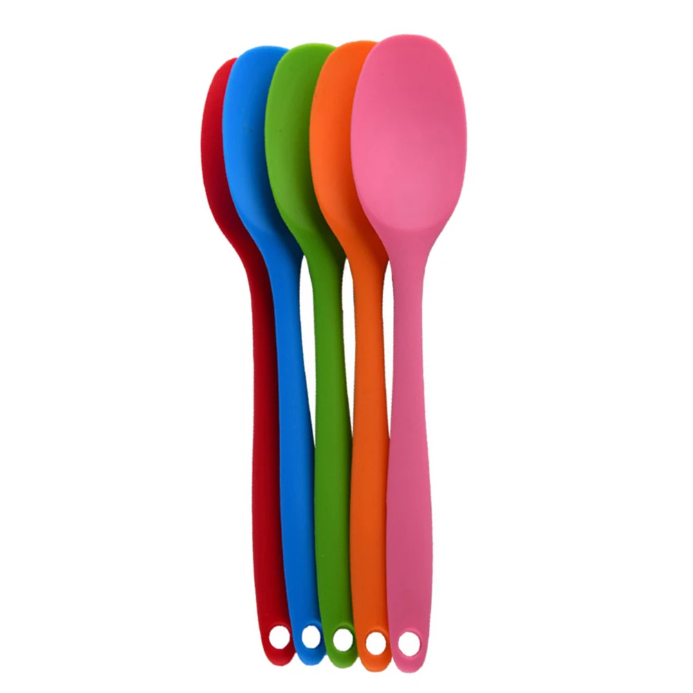 

Silicone Soup Spoon Long Handle Non-Stick Heat Resistant One Piece Food Grade Scoop For Cooking Serving Noodles Milk Powder