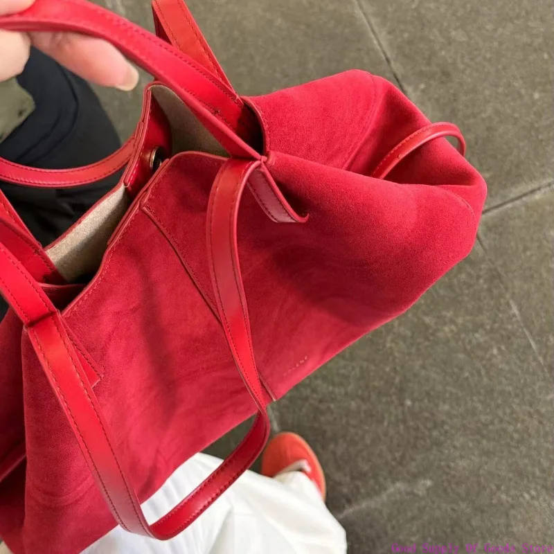 Bolsos de mano rojos de gamuza sintética para mujer, bolso de diseñador de lujo, novedad de 2024, moda de gran capacidad, para ir al trabajo, axila y hombro