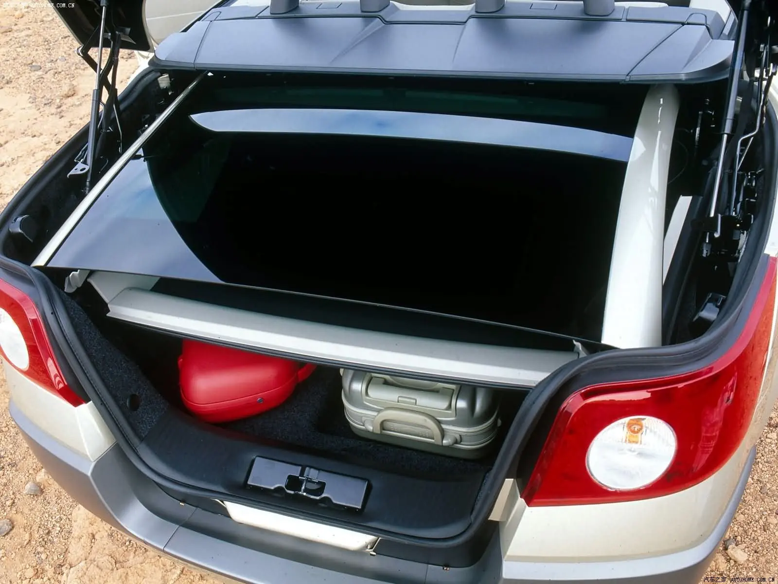 

446MM Rear Damper With Spring For 2002-10 Renault Megane MK2 EM0/1 Convertible Rear Tailgate Boot Gas Spring Struts Lift Support