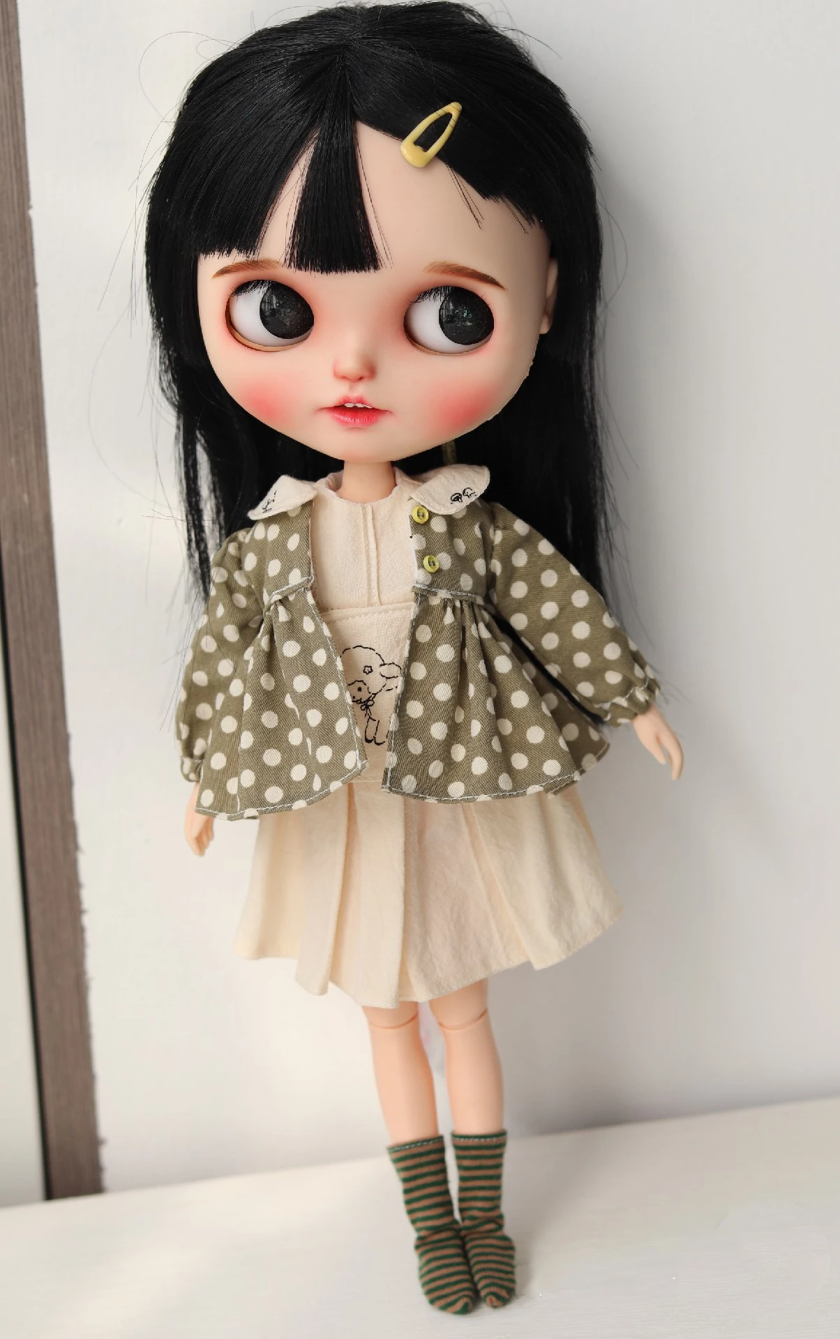 

Blythe clothes Polka dot coat dress 1/6 30cm BJD anime girl (Fit for Pullip,Ob24, Licca、big fish body)