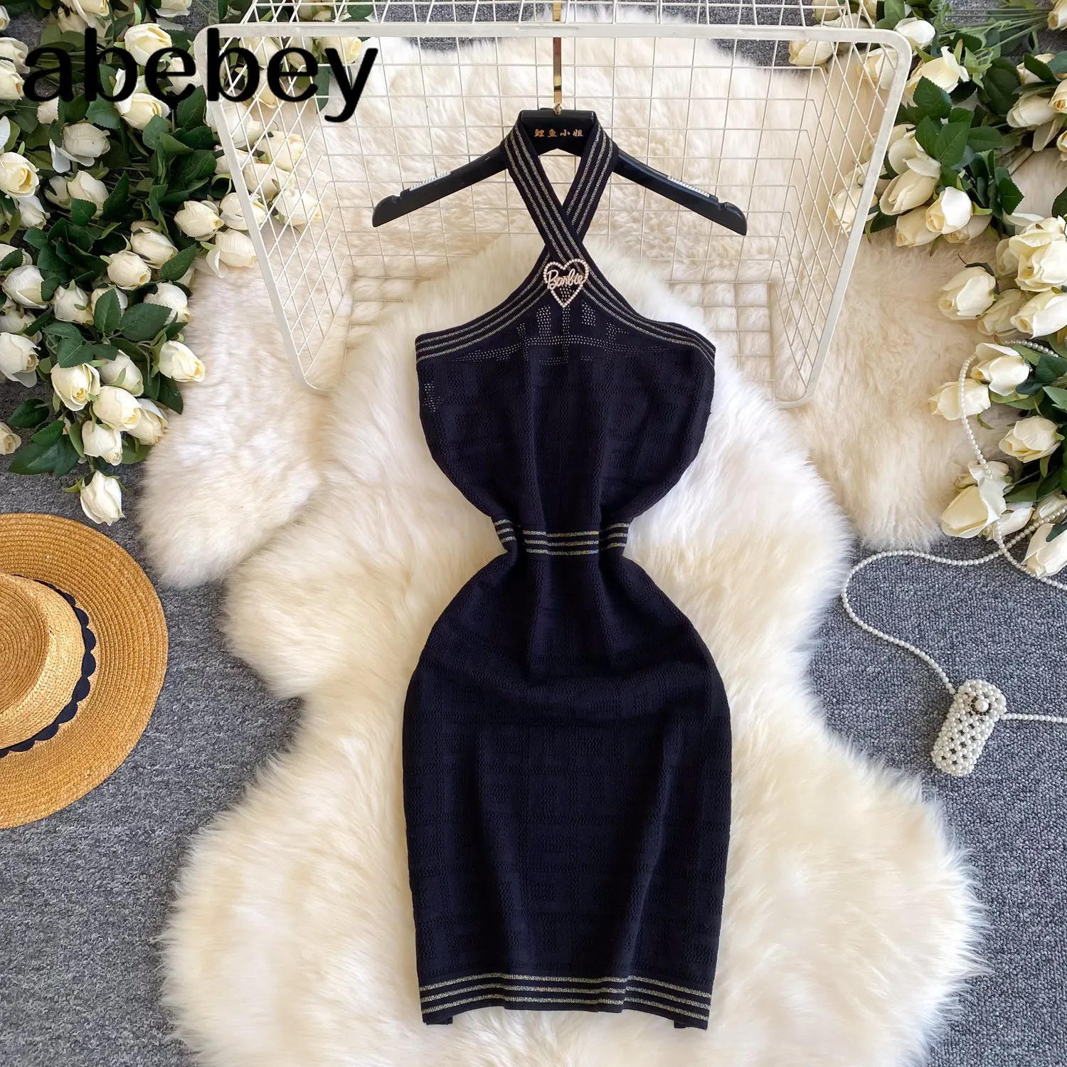 Damen Neckholder-Strickkleid in Schwarz, Ärmelloses Stretch-Kleid mit Kontrastbesatz, Elegantes Bandage-Partykleid, Sexy Outfit
