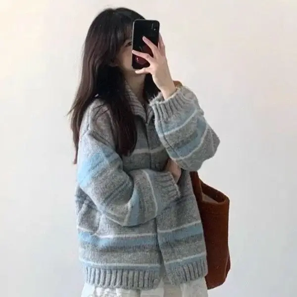2026 Lazy Striped Cardigan Coats New Women Spring Aautumn Loose Sweater Jackets Ladies Long Sleeve Lapel Outerwear U206