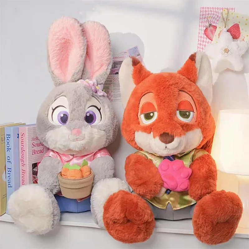 

Оригинальная плюшевая кукла Zootopia Judith Nick Wilde, 35 см, удобная кукла-компаньон с мягкой подушкой для комнаты/дивана и комфортная кукла-компаньон