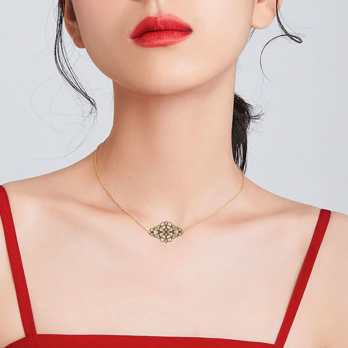 40pcs Hollow Alloy Pendants Set for DIY Necklace, Bracelet & Sweater Chain – Stylish Retro Jewelry Making Accessories