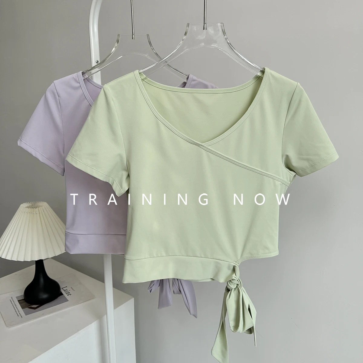 

Sports short-sleeved T-shirt for women in summer V-neck slim fit slim running speed dry clothing fashionable strap yoga body