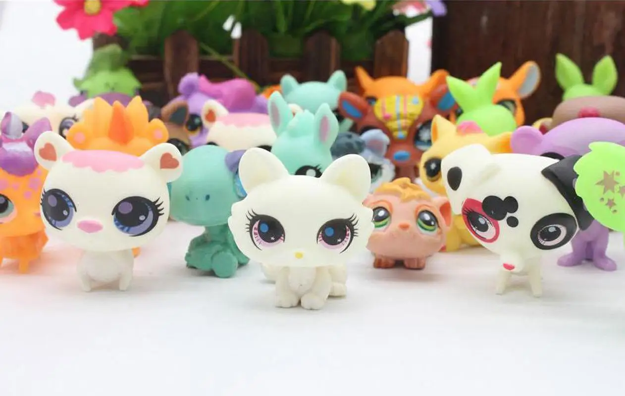 20pcs/lot Q Cute Doll Model Toy Bag Little Pet Shop Mini Animal Cat Patrulla Canina Dog Ornaments Birthday Present for Children