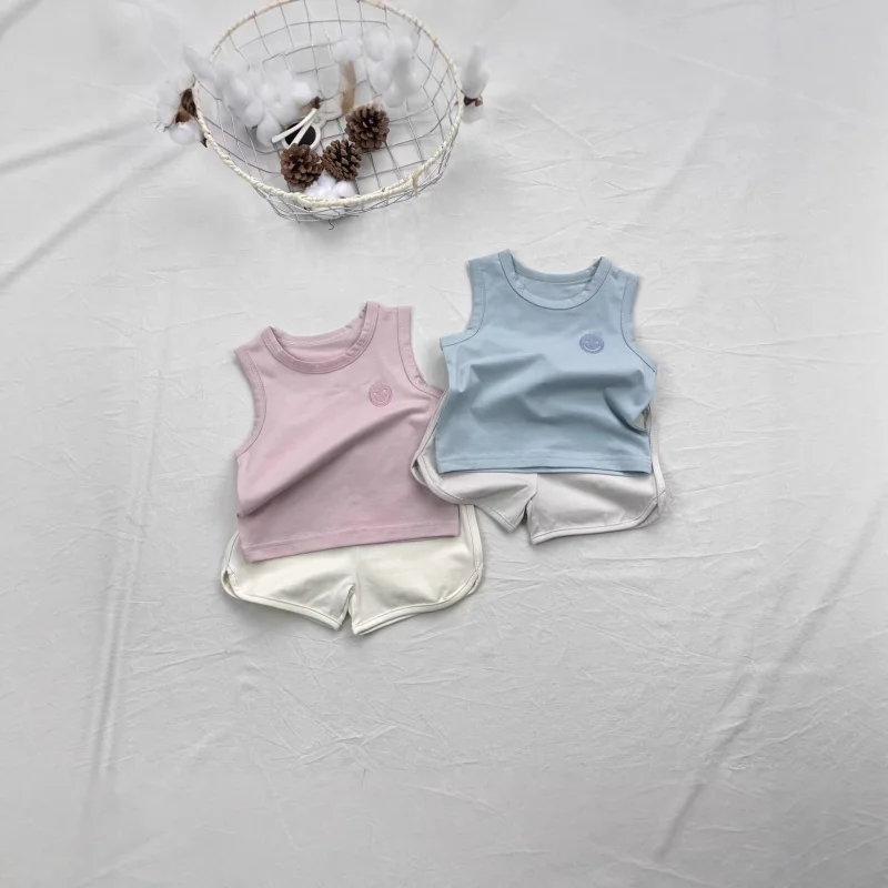 

insTwo-piece vest set with smiley face embroidery for boys and girls, baby and children's suit vest+Summer Breathable Shorts Set