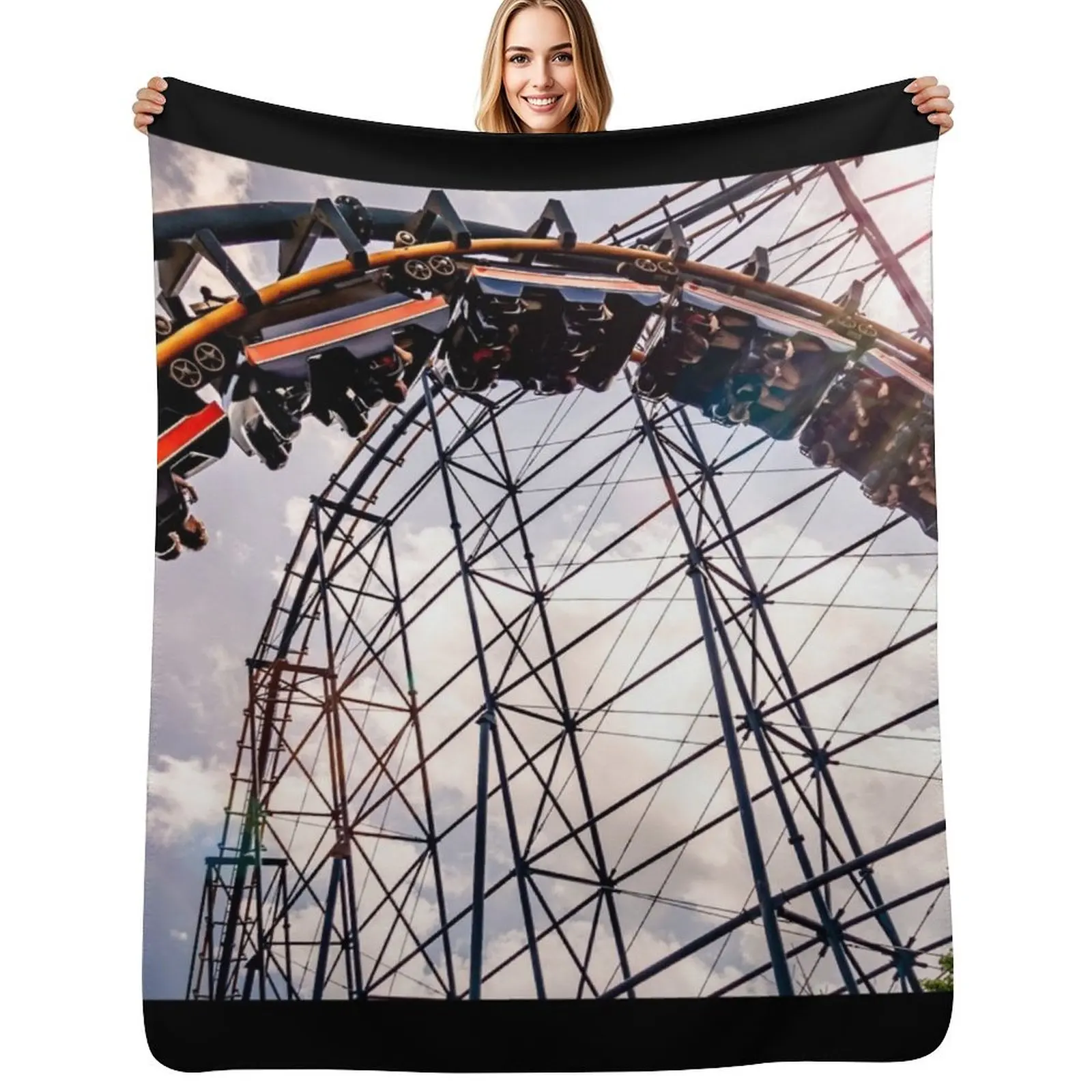 Vortex Roller Coaster, Kings Island Throw Blanket Lightweight Warm Blanket for Travel Camping