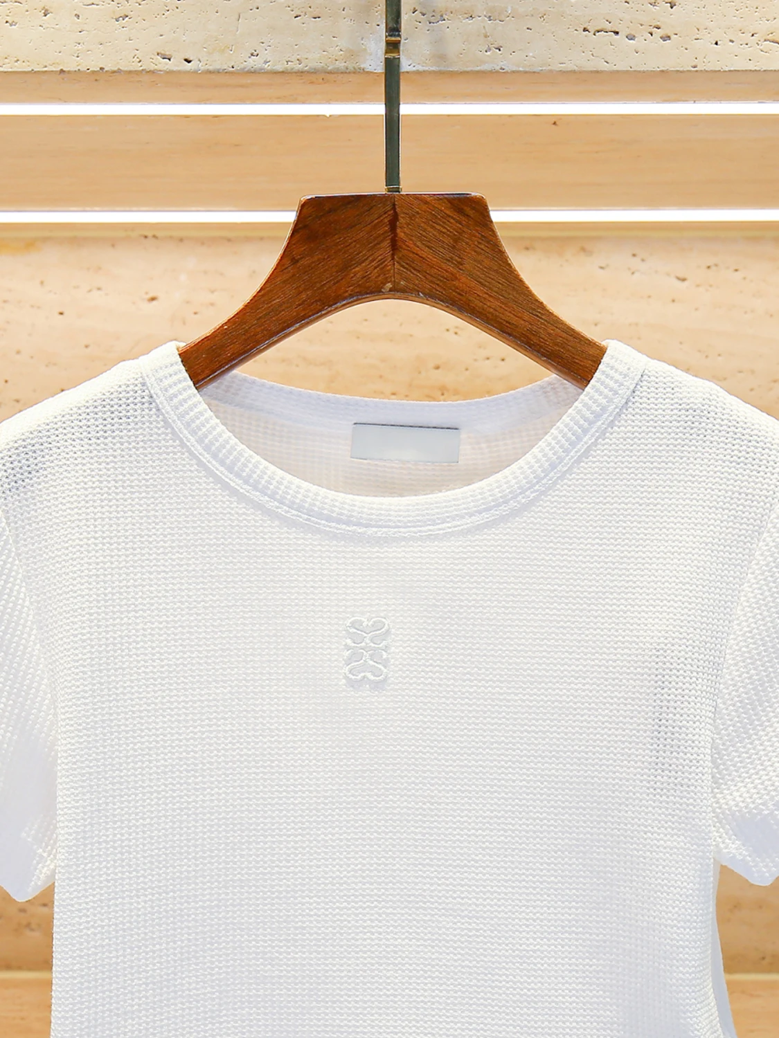Premium Summer Women's Knitted T-irt White Embroidered Versatile Heavyweight Faionable round Ne ort Sve Top