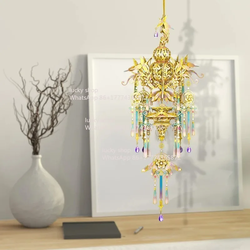 

Elegant Chinese Gourd Ornament 3D Metal Art Decor Lucky Feng Shui Pendant