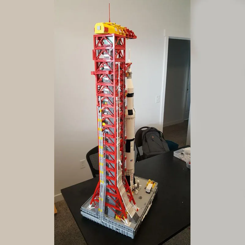 

10214 шт. MOC AstroMajesty Apollo 11 запуск пупочной башни массивные подробные строительные блоки коллекционный дисплей подарок