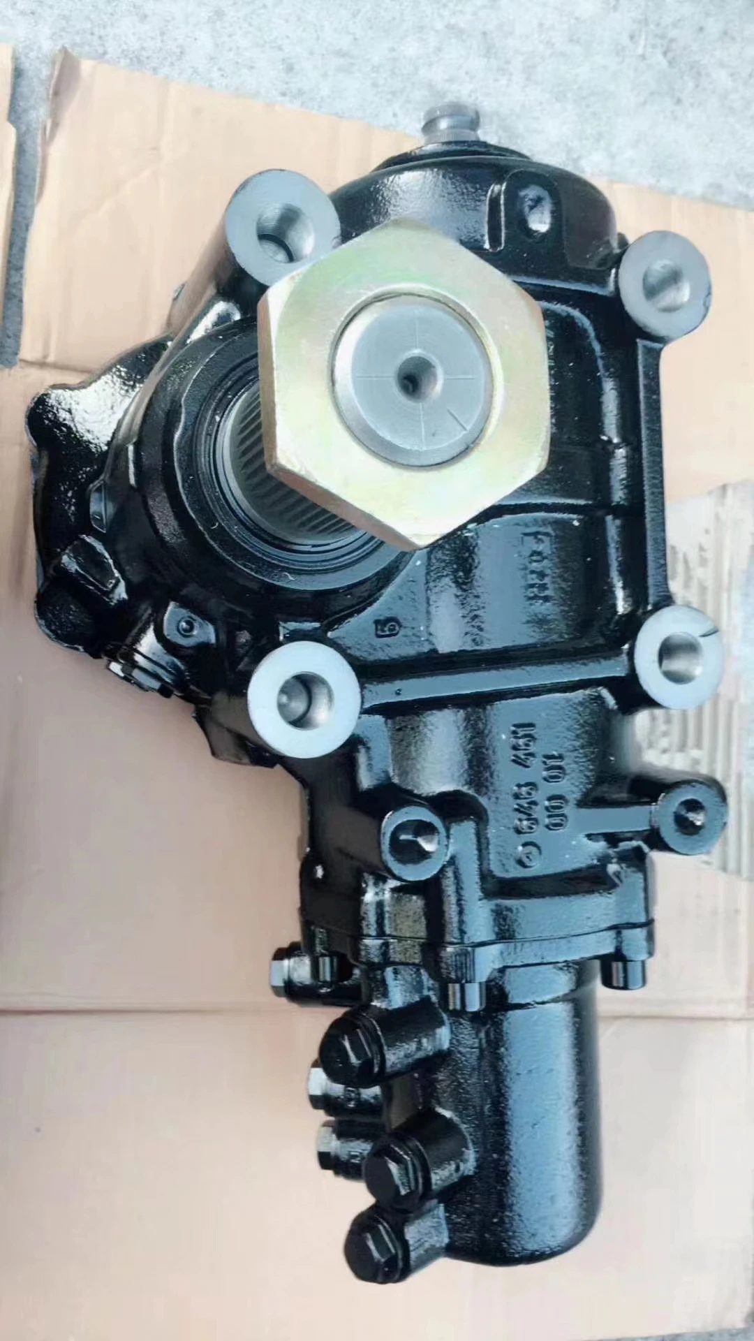 Steering Pump / Steering Box for MercedesBenz Twin Steer / Steering Gearbox for Mercedes
