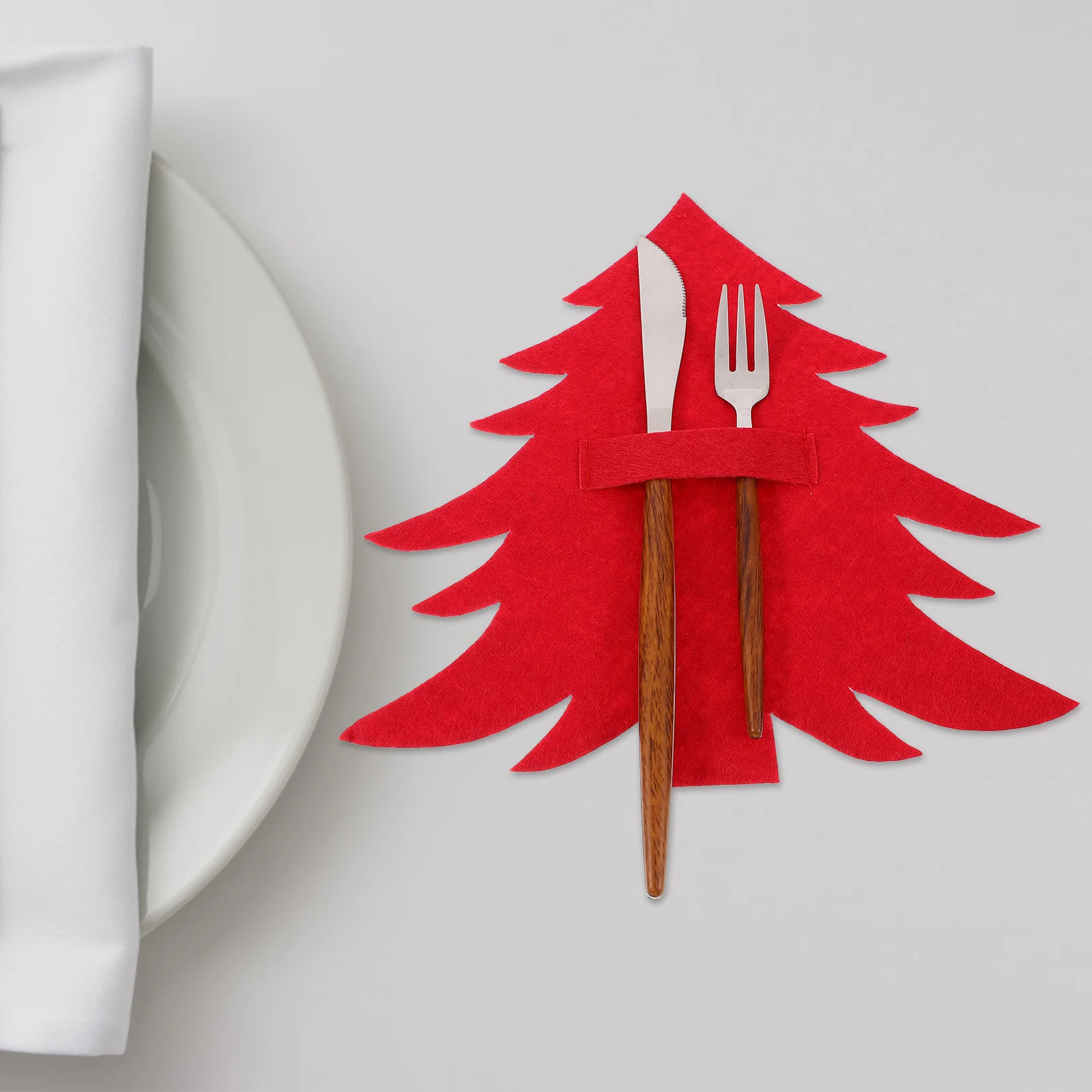 

4Pcs Xmas Tree Cutlery Holders Felt Christmas Silverware Bags Dining Table Decoration Festival Cutlery Holder Fork Cutter