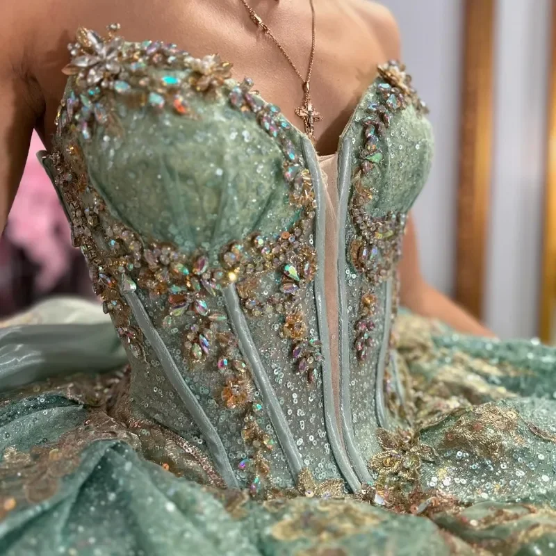 Vestidos De quinceañera verdes con cuentas De cristales, apliques dorados con lazo De encaje, Vestidos De 15 anos para fiesta De cumpleaños, dulce 16 vestido personalizado