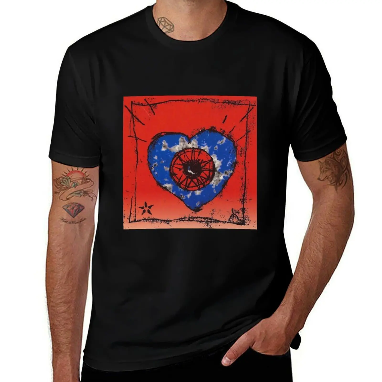 

One Eyes Heart T-Shirt Plus Size Comfort Fit Tee