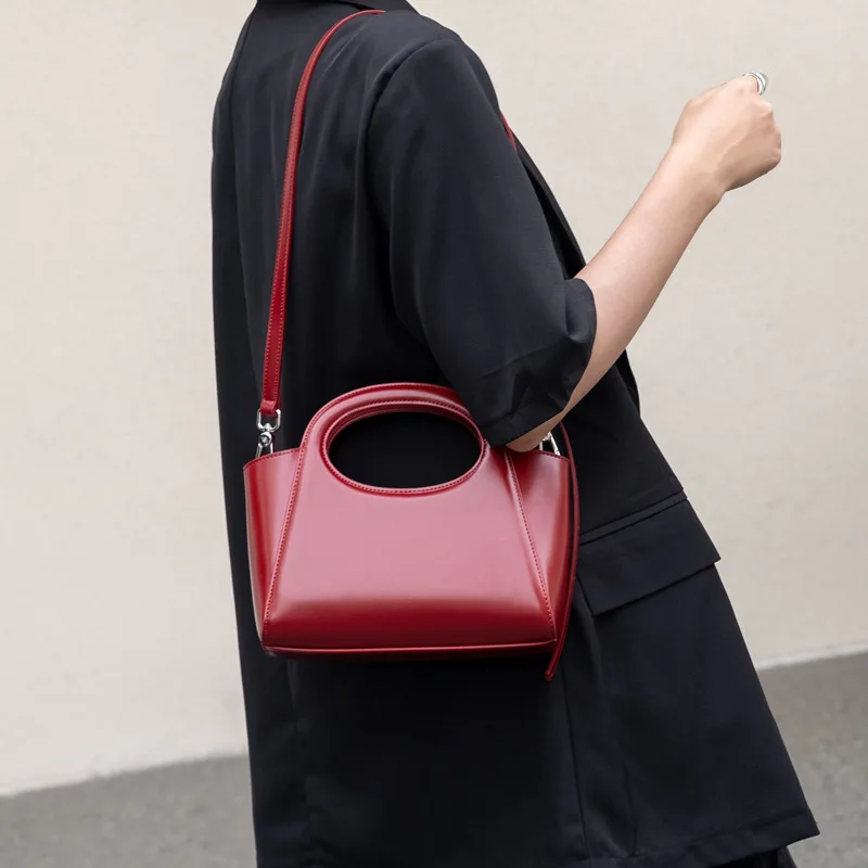 

Niche Design Minimalist Genuine Leather Vegetable Basket Tote Bag for Women New Red Wedding Bag Versatile Shoulder Crossbody Bag