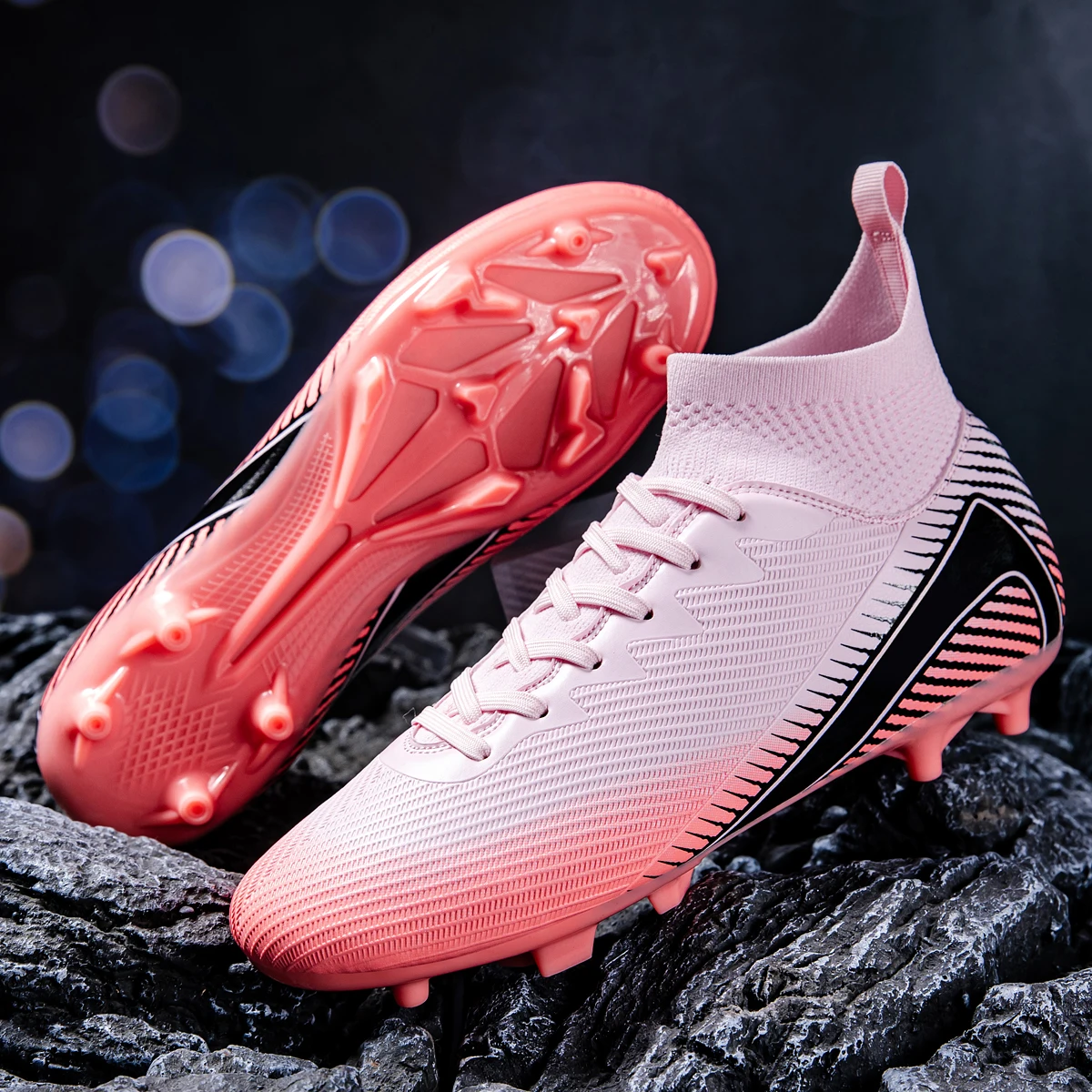 

High quality breathable women's soccer shoes with FG/AG long studs, wear-resistant and anti slip, are essential for fans