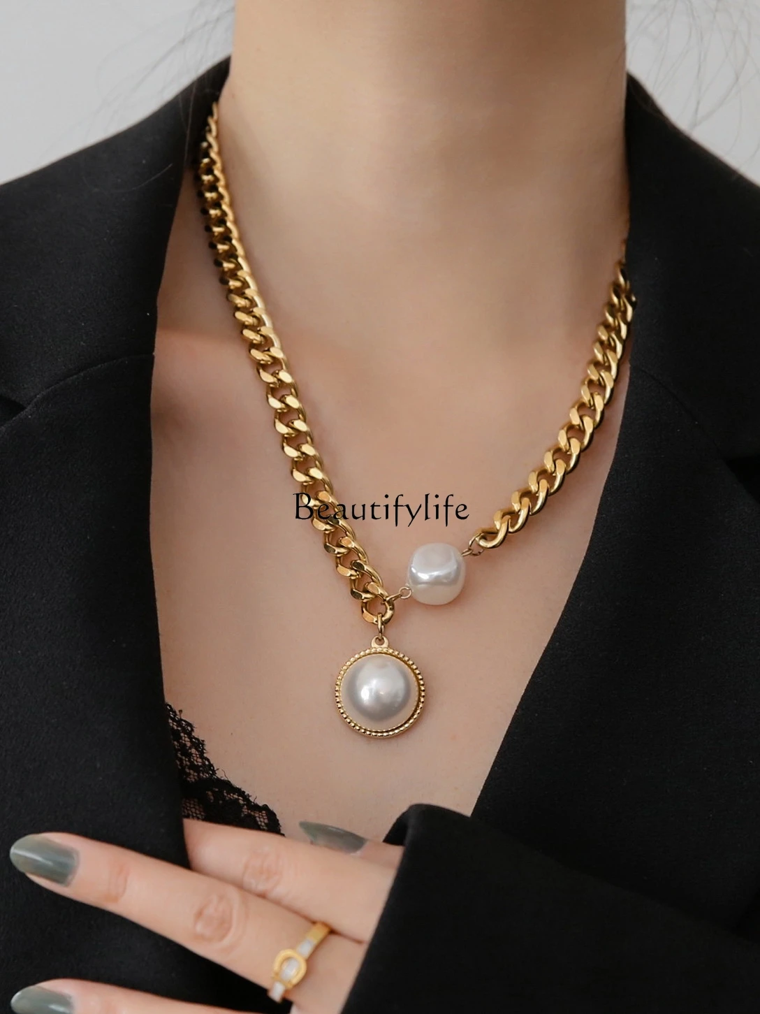 

Exaggerated Golden Thick Pearl, Non-Fading Accessories, European and American Fashion