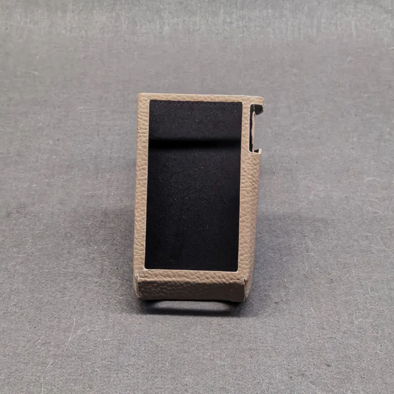 

A6 Custom-Made Genuine Leather case for Cayin N6II