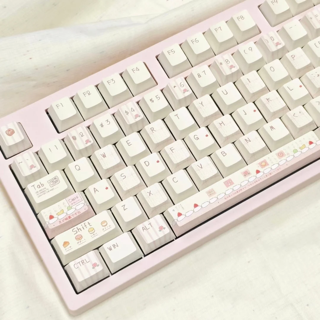 

Cream Strawberry Theme Keycaps Set Customized PBT Sublimation Cherry Profile Keyboard Caps for Mechanical Keyboard Accessories