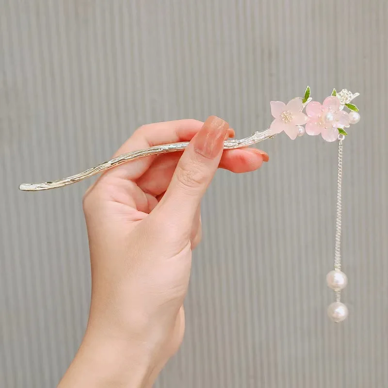 

Peach-blossom tassel hairpin, modern new Chinese-style updo, high-end cheongsam hair accessory