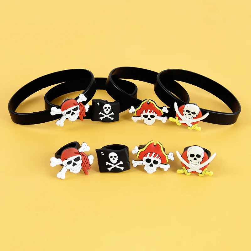 Pirate Party Favors Gift 4/8pcs Caribbean Pirate Silicone Ring Pirate Bracelets  Halloween Skull Pirate Themed Birthday Decor