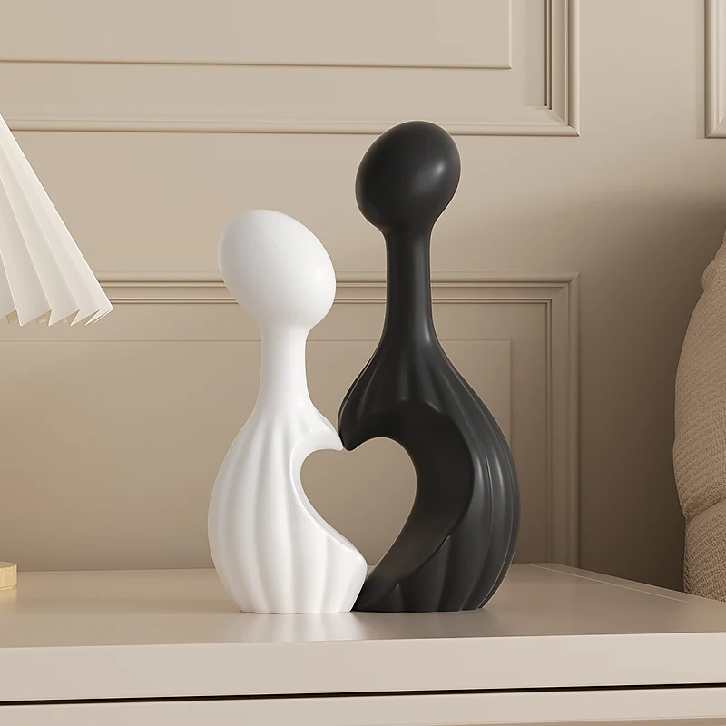 Black & White Contrast Couple Figurines - Heart - Shaped Design, Exquisite Home Decor for Love Symbolism, Modern Style Statues