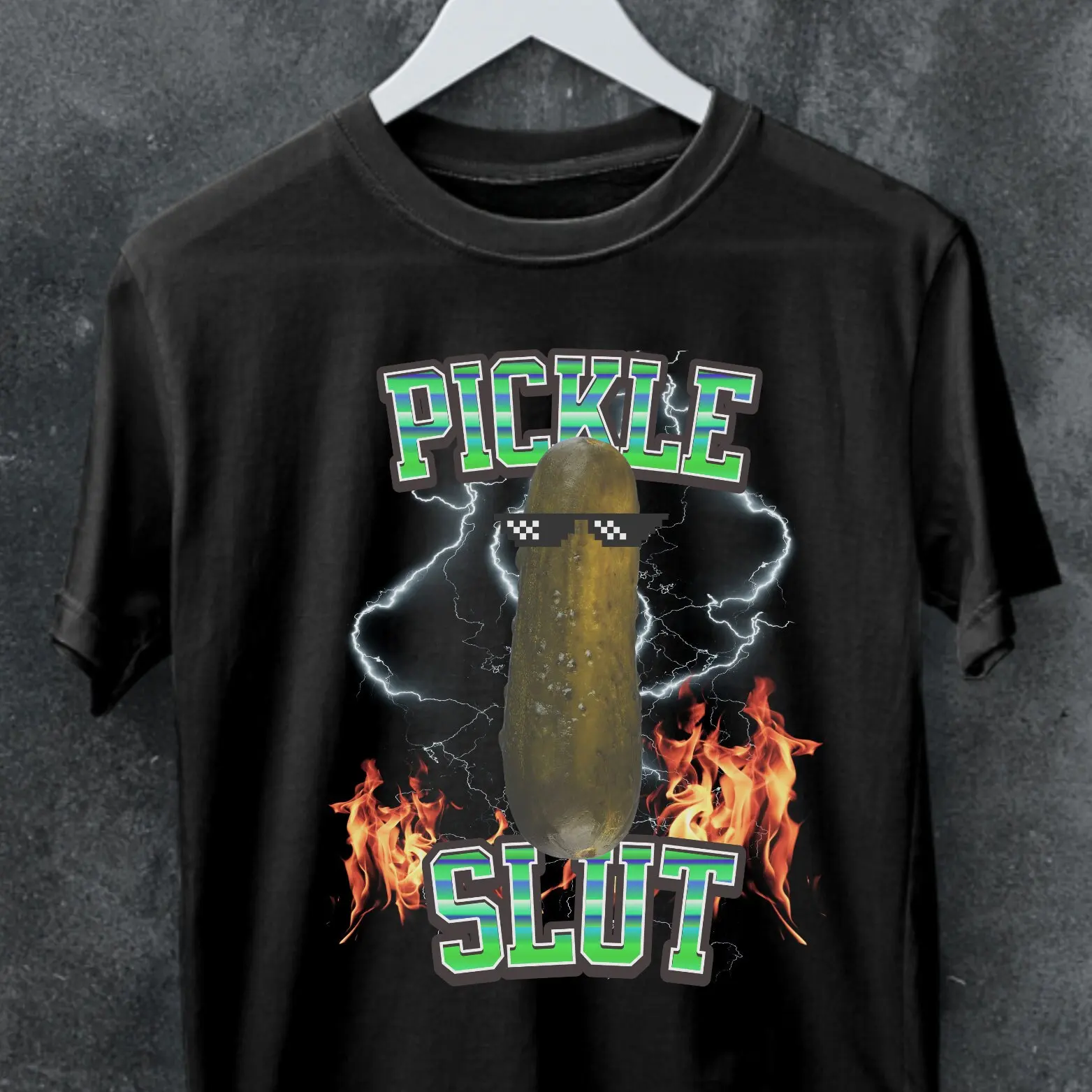 Funny Pickle Graphic Tee, Vintage Canned Pickles T-Shirt Summer Men's and Women's Loose and Breathable T-shirt Top