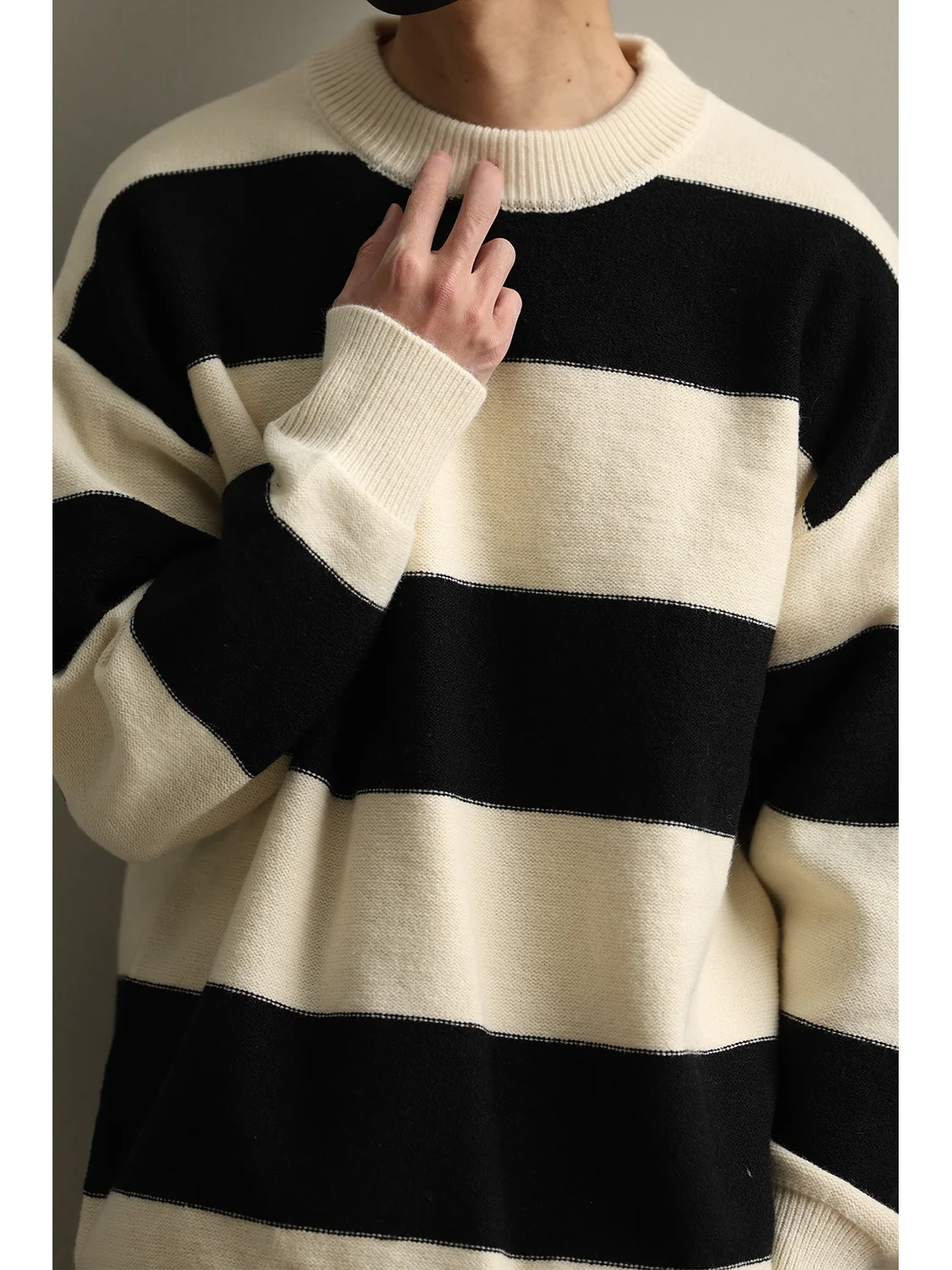

LH Store Japanese Retro Striped round Ne Knitted Sweater Men's Spring Autumn Loose Casual Top Polyester Nylon Blend