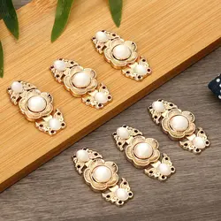 6Pcs Retro Metal Button Chinese Cheongsam Buckle Cape Cloak Clasp Sweater Cardigan Sewing Craft Scarf Clasp Connection Buckle