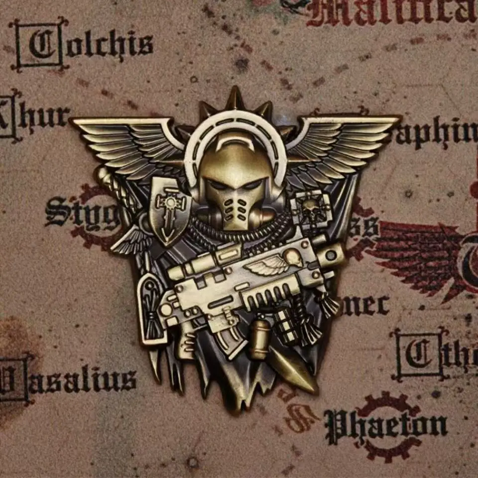Vintage Winged Helmet Gun Metal Brooch Retro Warrior Pattern Lapel Pin Medieval Style Clothing Decor Collectible Badge Gift