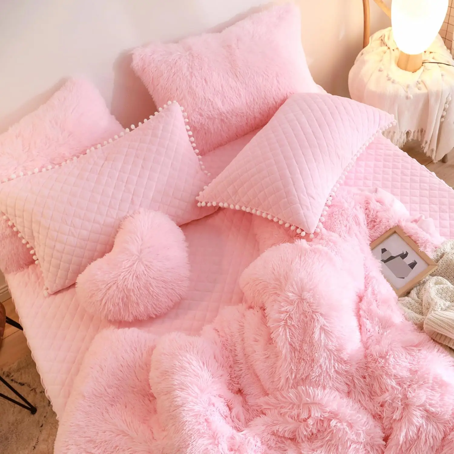 Soft Pink Furry Queen Bedding Set - 3 Piece Duvet Cover with Pillow Cases, Zipper Closure
