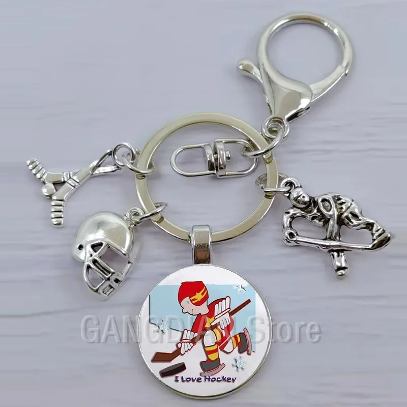 DIY Keychain Hockey Player Skateboard and Hockey Club Pendant Men\'s Jewelry Car Keychain Hockey Fan Souvenir Gift