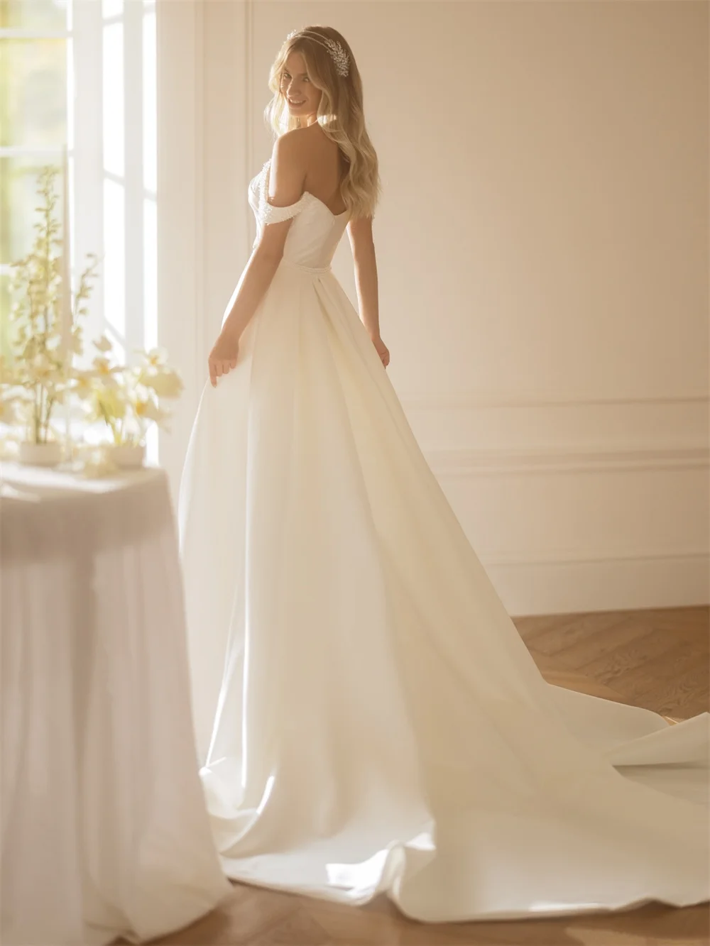 Suknia ślubna w stylu syreny, biała, bez rękawów, z odkrytymi ramionami, zapinana na zamek z tyłu, z trenem typu court, suknia wieczorowa, Kyoto Customized, 2026