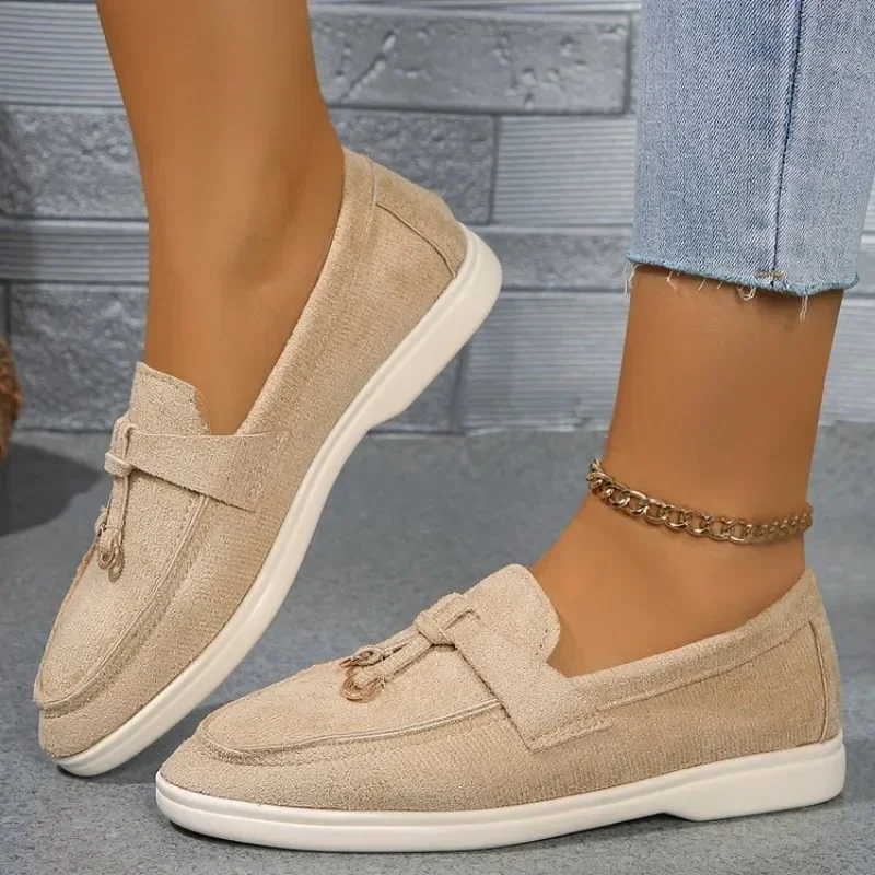 

New Women Loafers Slip on Ladies Flats Brand Spring Autumn Casual Flat Shoes Leather Cashmere Single Shoes Plus Size 43